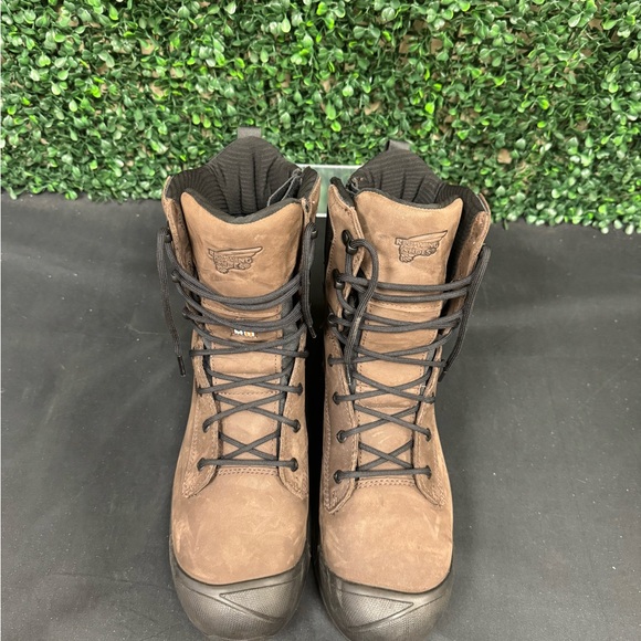 Red Wing VERSAPRO Men's 8-inch Waterproof Safety Toe Boot - M10.5 - Picture 4 of 8